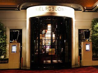 restaurant-las-vegas-joel-robuchon-entrance