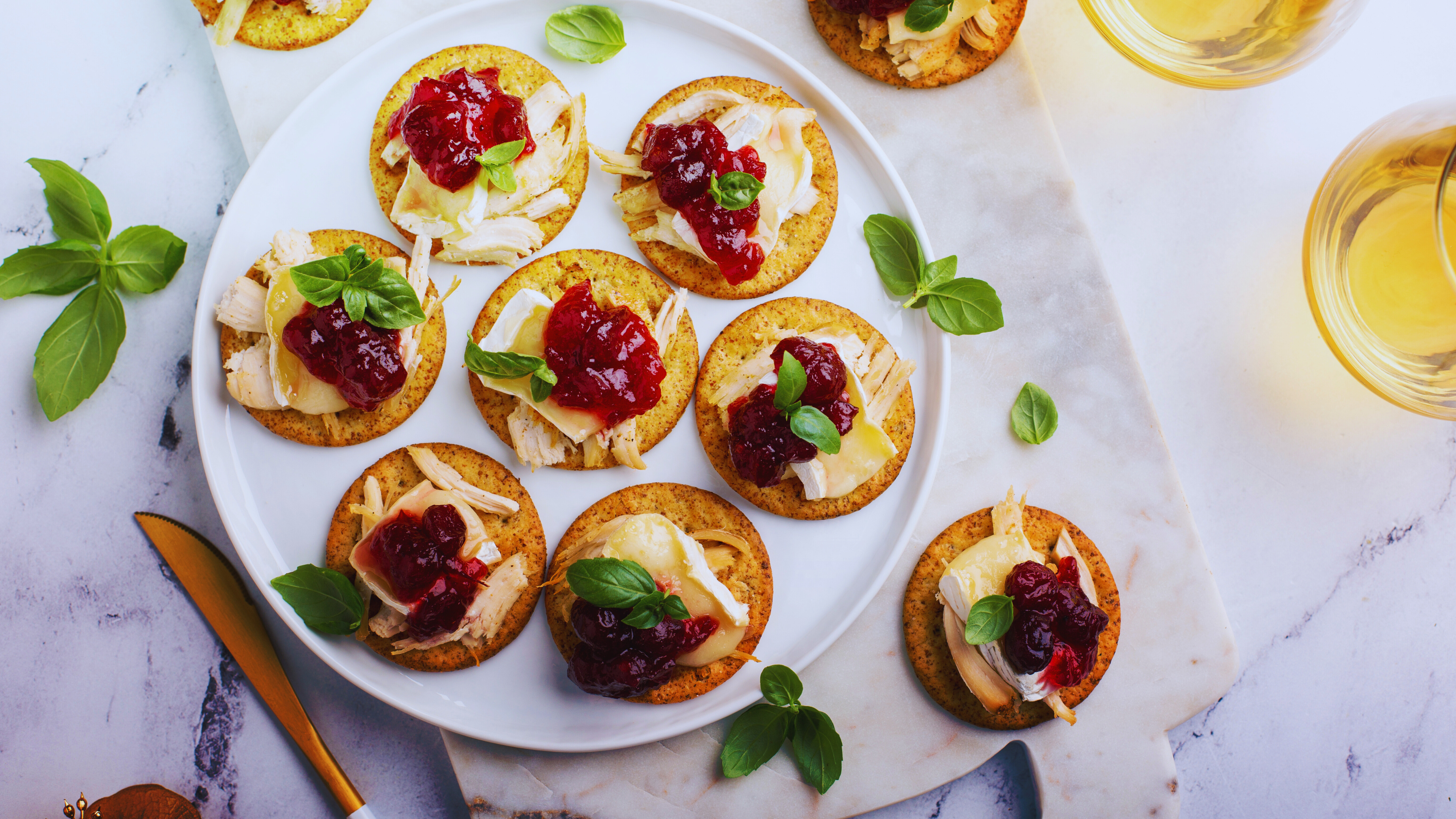 Baked Brie with Cranberry Sauce