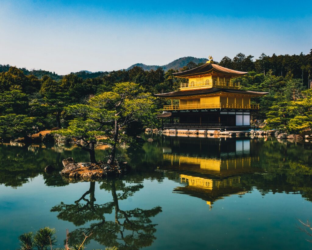 Kyoto, Kyoto, Japão Kinkaku-ji Temple in Kyoto Scenic View