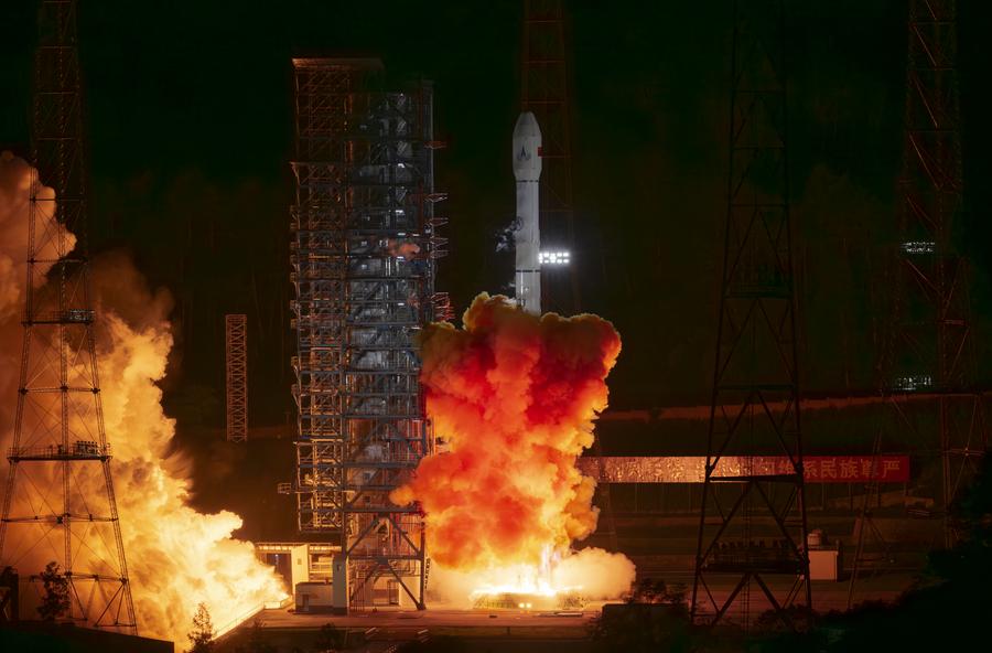China's Tianwen-2 probe launches atop a Long March-3B rocket from Xichang Satellite Launch Center, Sichuan, on May 29, 2025. (Xinhua/Cai Yang)