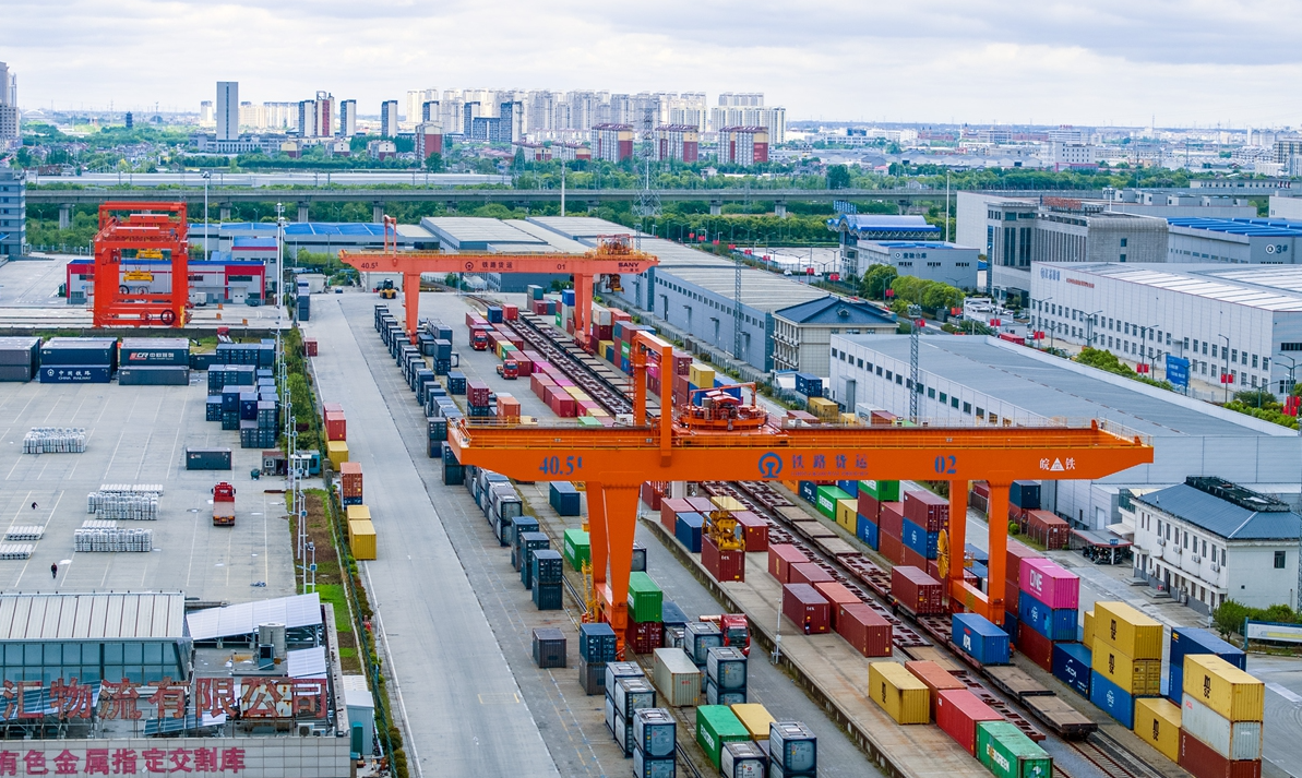 Cranes load containers at Haian Logistics Park in Nantong, Jiangsu, May 9, 2025. Photo: VCG